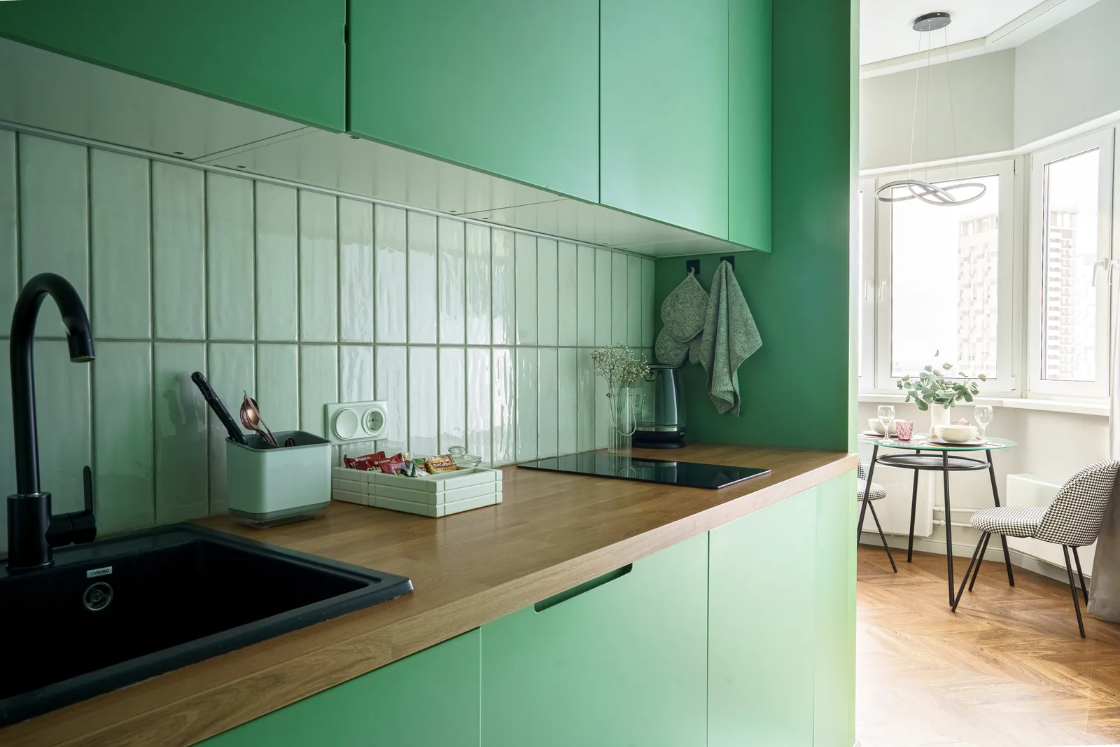 Green apartment city view, фотография 15